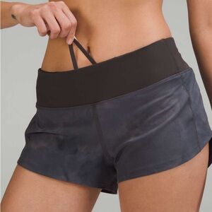 Lululemon Gray Diamond Dye Speed Up Shorts 2.5”